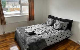 Good Priced Single Rooms In Hayes